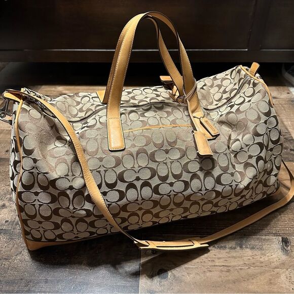 Coach Signature Duffle Travel Bag - Picture 1 of 11